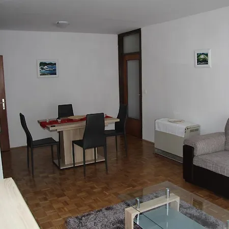 Apartmán Arena Center *